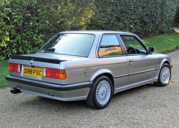 BMW E30 PROGI M TECHNIC 1