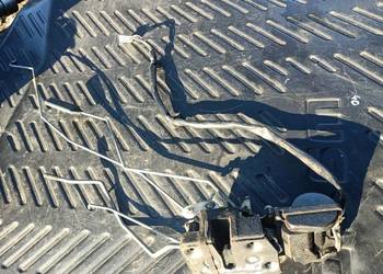 Zamek cięgno drzwi lewy przód Mazda Premacy I