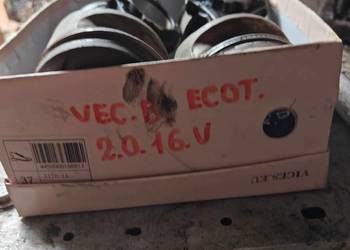 Tłoki Vectra B 2.0 Ecotec