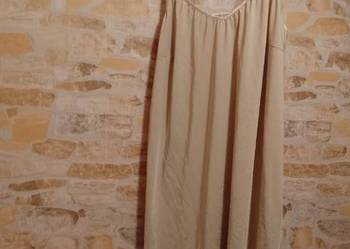 (42/XL) Beżowa halka pod sukienkę z Londynu
