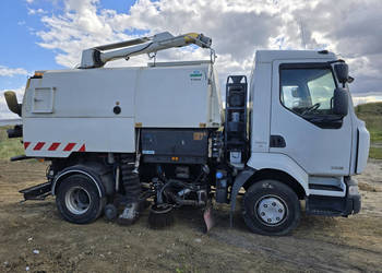 BEZ MINIMALNEJ Zamiatarka RENAULT Midlum (2012 r. / 105 731 km / specjalny)