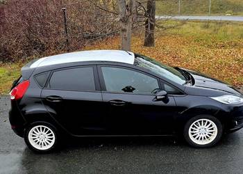 FORD FIESTA podgrzewane siedzenia kamerka cofania