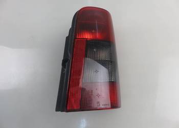LAMPA PRAWA TYLNA PEUGEOT PARTNER I 