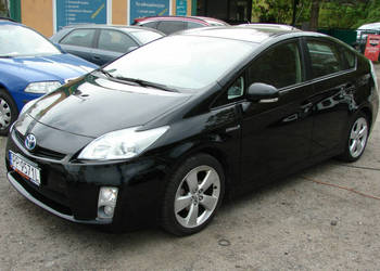 Toyota Prius 1,8 Hybryda 100 KM III (2009 - 2015)
