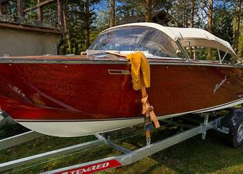 Boesch 580 Acapulco Runabout (1970) + przyczepa