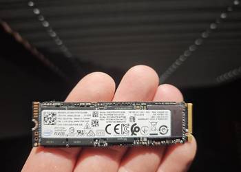 Dysk twardy Intel SSD M.2 512GB sprawny