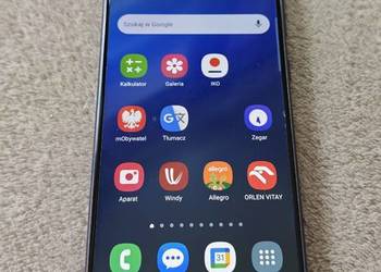 Samsung S20 fe używany stan idealny