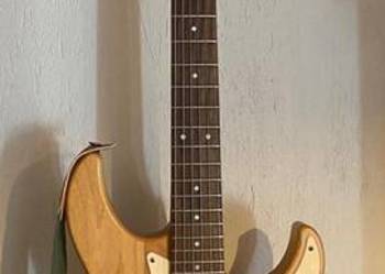 Yamaha Pacifica 112 + pasek Fender + kapodaster + stroiki + kostki