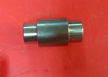 9819056 Sworzeń CNH New Holland