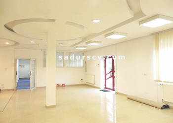 Lokal Warszawa 825 metrów