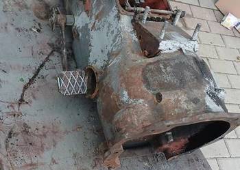 Skrzynia biegów ursus c360 c4011 c355 Skrzynia biegów ursus c360 c4011 c355