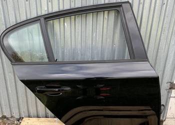 Bmw e87 drzwi prawy tył prawe Schwarz 2