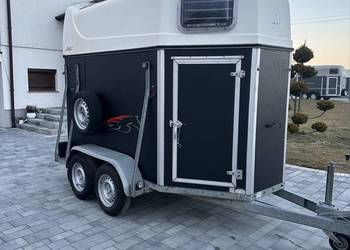 Dmc 1300 kg kat b przyczepa do przewozu koni zwierząt