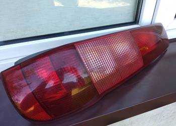 Fiat Punto 1 I lampa tył tylna prawa wkład oprawka 1993-1999