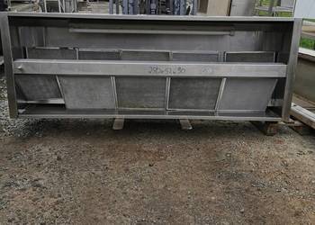 Okap centralny  z filtrami  250x52x90   (16)
