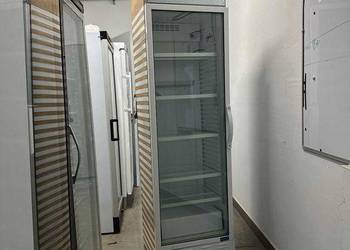 Lodówka na napoje Frigoglass - 340 l