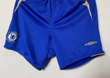 Krótkie spodenki CHELSEA F.C. - Umbro - S - OKAZJA