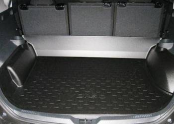 TOYOTA Verso Gumowa wykladzina mata bagaznika PZ434-E8372-PJ OE