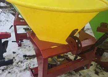 Rozsiewacz nawozów tarczowy Demarol 200l-500l DOSTAWA
