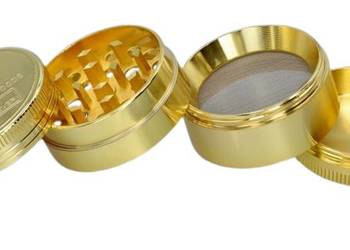 Crusher Grinder Młynek do Tytoniu Suszu Ziół CBD 4-częściowy 4 cm Złoty