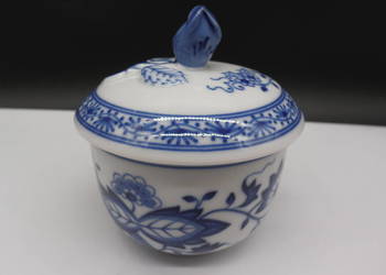 Porcelanowa Cukiernica HUTSCHENREUTHER – Wzór Cebulowy (Zwiebelmuster)
