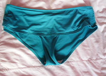 Kostium kapielowy dol rozm.40-42  10 zl