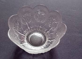 Skandynawska szklana miseczka z roślinnym wzorem, druga połowa XX w.