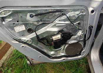 Mechanizm Szyby Z Silniczkiem Lewy Tył Passat B5 (p-5)