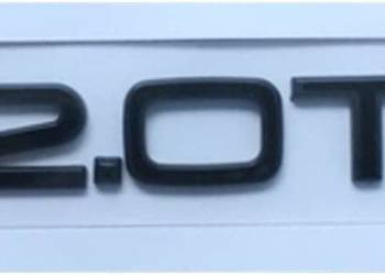 NOWY emblemat przyklejany 2.0T czarny srebrny znaczek logo NOWY emblemat przyklejany 2.0T czarny srebrny znaczek logo