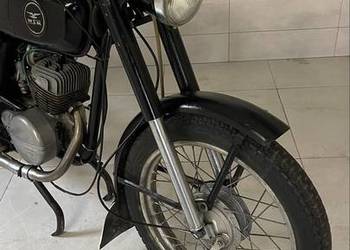 WSK 125 z 1979 roku z dokumentami