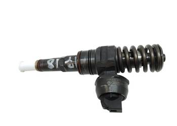 POMPOWTRYSKIWACZ 038130073AR 1.9 TDI Audi A4 II (2000-2006) B6
