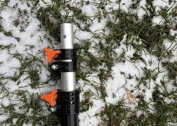 Wysięgnik kij do ręcznej piły do gałęzi.