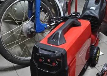 Spawarka Migomat Weldman Micro MIG 210 Synergia - Podwozie na Kołach