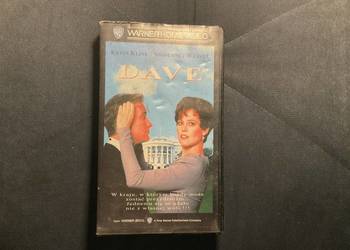 Sprzedam kasetę VHS ,,Dave” Warner Home Video.