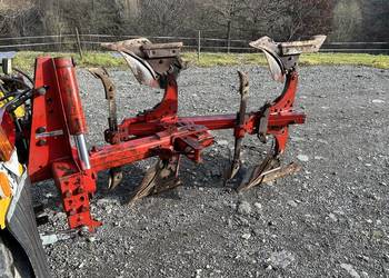 Pług do orki plug obrotowy 2 skibowy international