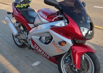 Yamaha thunderace