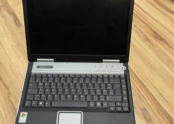 Stary laptop Maxdata Pro 6100X