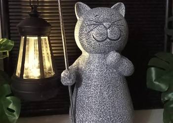 Lampka solarna do ogrodu LED kot z latarnią