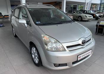 Toyota Corolla Verso 2.2 136 KM Prestige 7 OSOBOWY