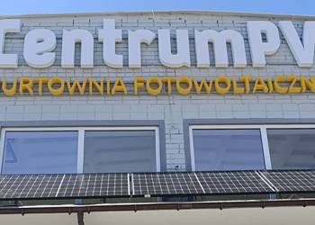Napis LED, baner, Logo neon po zlikwidowanej hurtowni