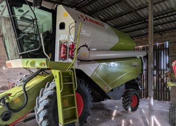 Claas Tucano 320