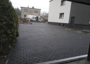 Układanie kostki brukowej. Usługi koparką. Kompleksowo. Carporty
