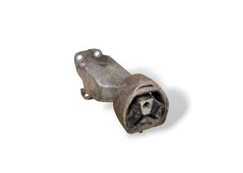 Łapa mocowanie skrzyni audi a4 b5 passat b5 audi a6 c5 8d0399113ab