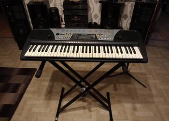 Keyboard YAMAHA w komplecie stojak, statyw i zasilacz