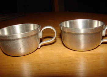 Gjuten I Kalmar cynowe filiżanki Gjuten I Kalmar cynowe filiżanki