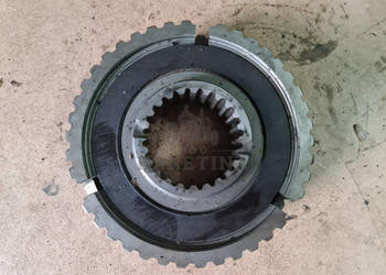 John Deere 4650, 4850 Piasta RE40456