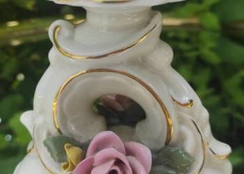 SANDISELL HÖFFNER & CO DRESDEN FIGURALNY ŚWIECZNIK PLASTYCZNE KWIATY