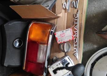 Mercedes 114,123,124 emblematy, wybierak, lampy itd.