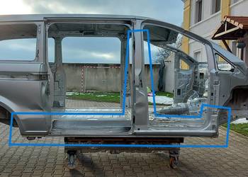 Mercedes EQV w447 V-klasa próg słupek a b środkowy prawa strona poszycie