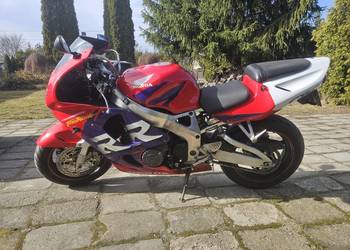 Honda CBR 900rr SC33